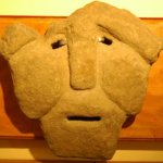 Mscara de piedra, Museo Mapuche